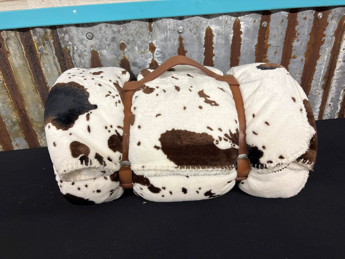 Cowhide Sherpa‑Backed Queen Blanket