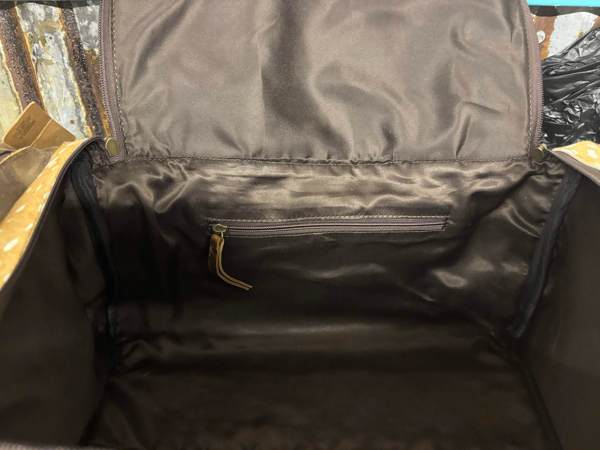 Western Multi-Pocket Fawn Print & Leather Weekender Duffel