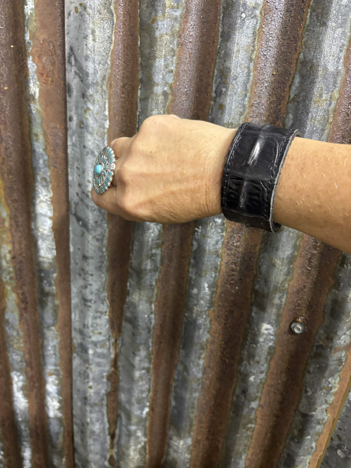 Crocodile Leather-Style Wide Cuff