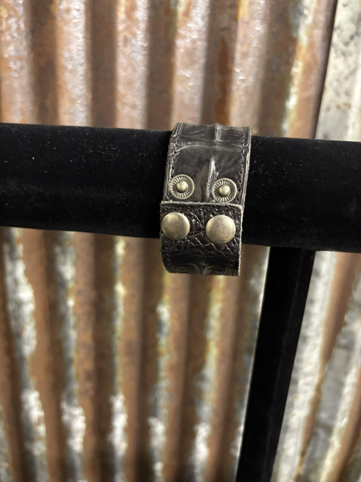 Crocodile Leather-Style Wide Cuff